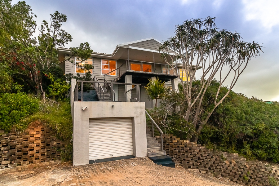 5 Bedroom Property for Sale in Riversbend Eastern Cape